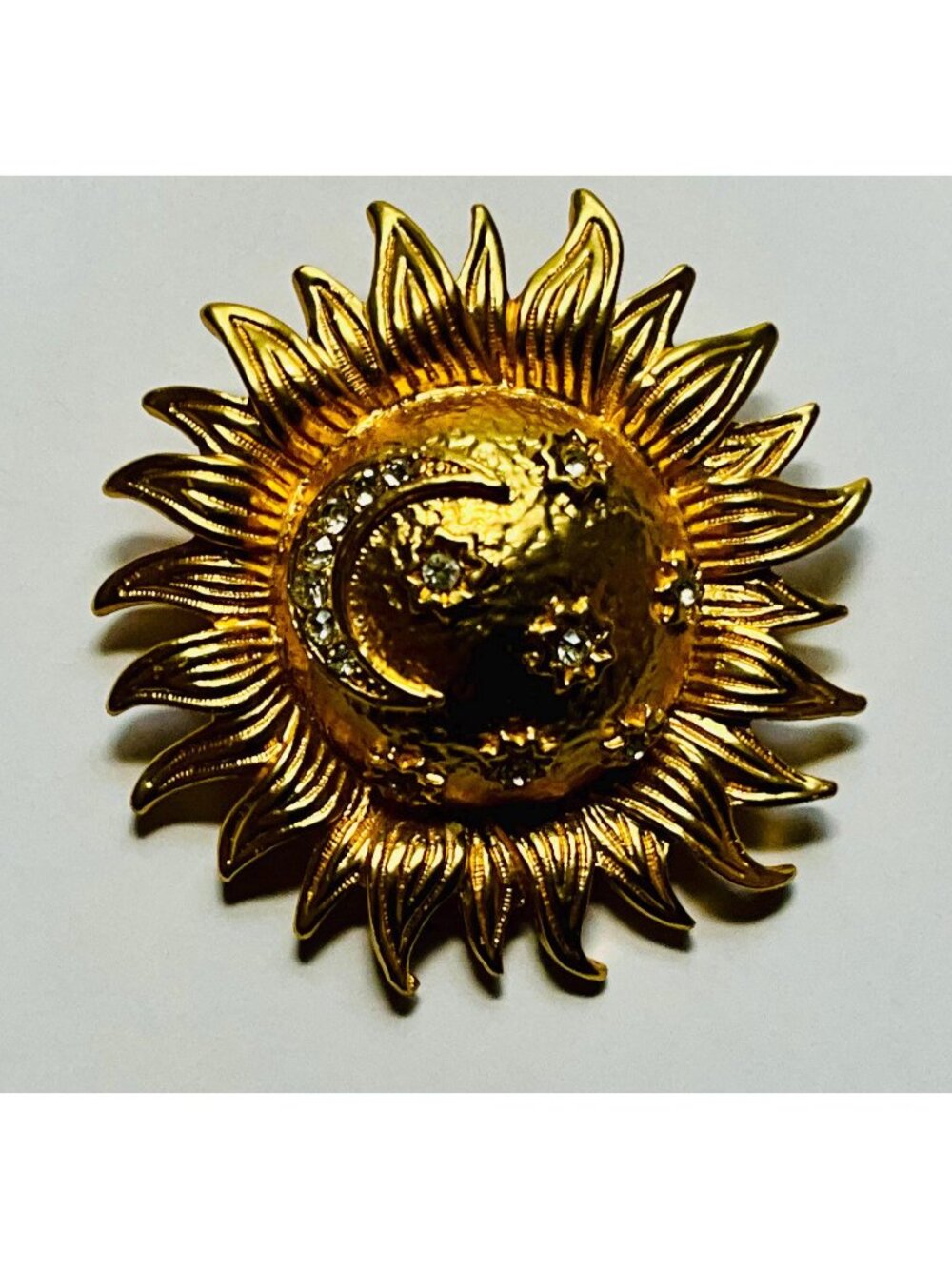 Unsigned Christian Dior Domed Celestial Stars Moon Brooch Pendant Gold Tone